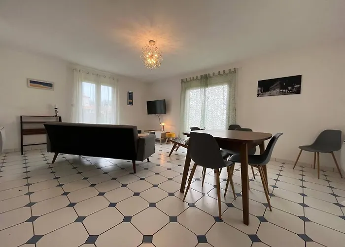 Villa Ile D'oléron - Georges D'oléron- Maison 5 Couchages Sgo000-128